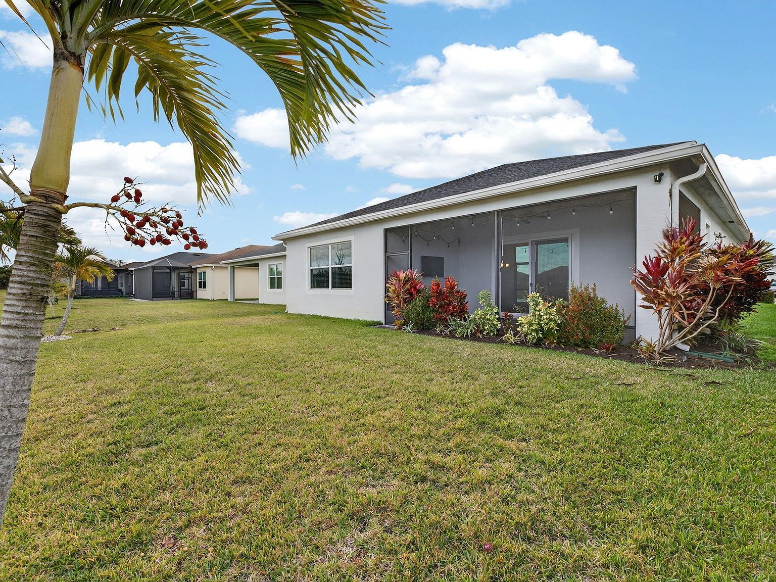 607 SE Mulberry Way Port Saint Lucie, FL 34984 - Thumbnail 3