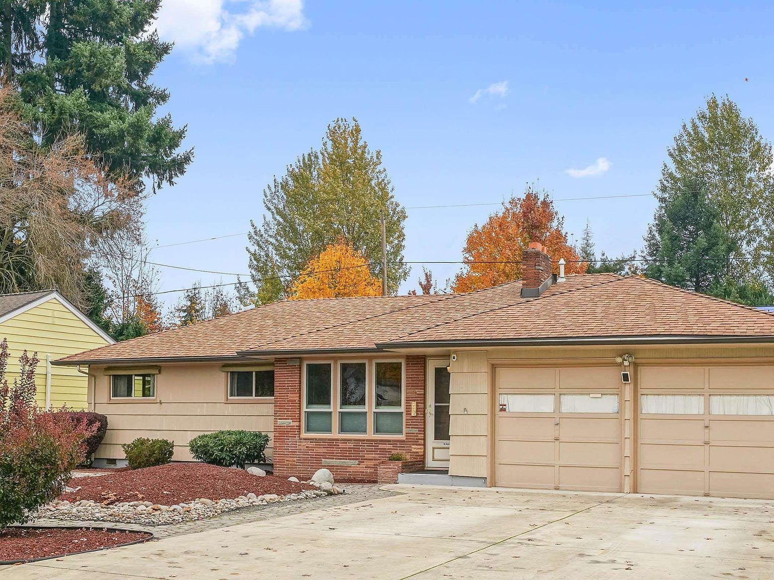 2470 Alameda St NE Salem, OR 97301 - Thumbnail 3