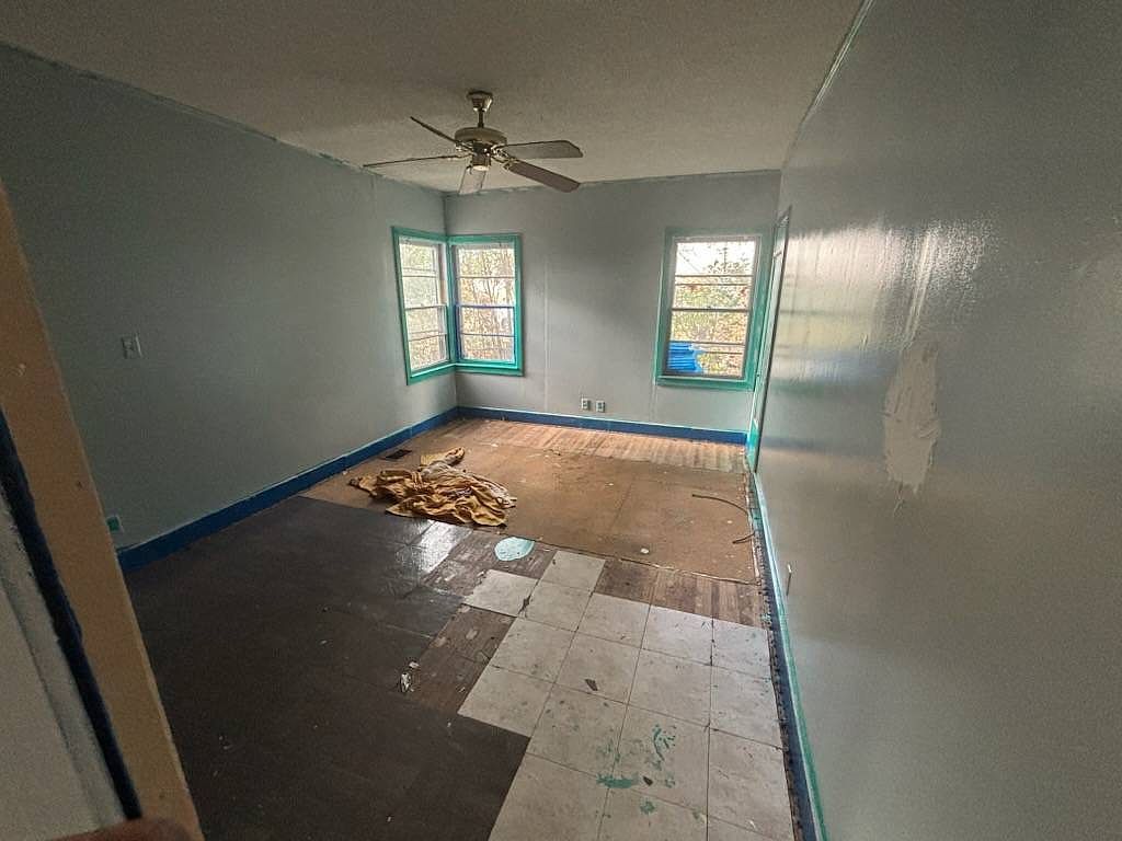 219 Pinewood Ave Birmingham, AL 35228 - Thumbnail 3