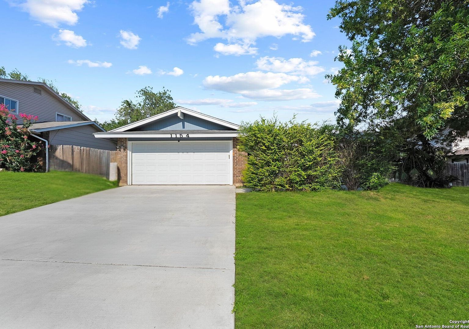 1154 S Ellison Dr San Antonio, TX 78245 - Thumbnail 3