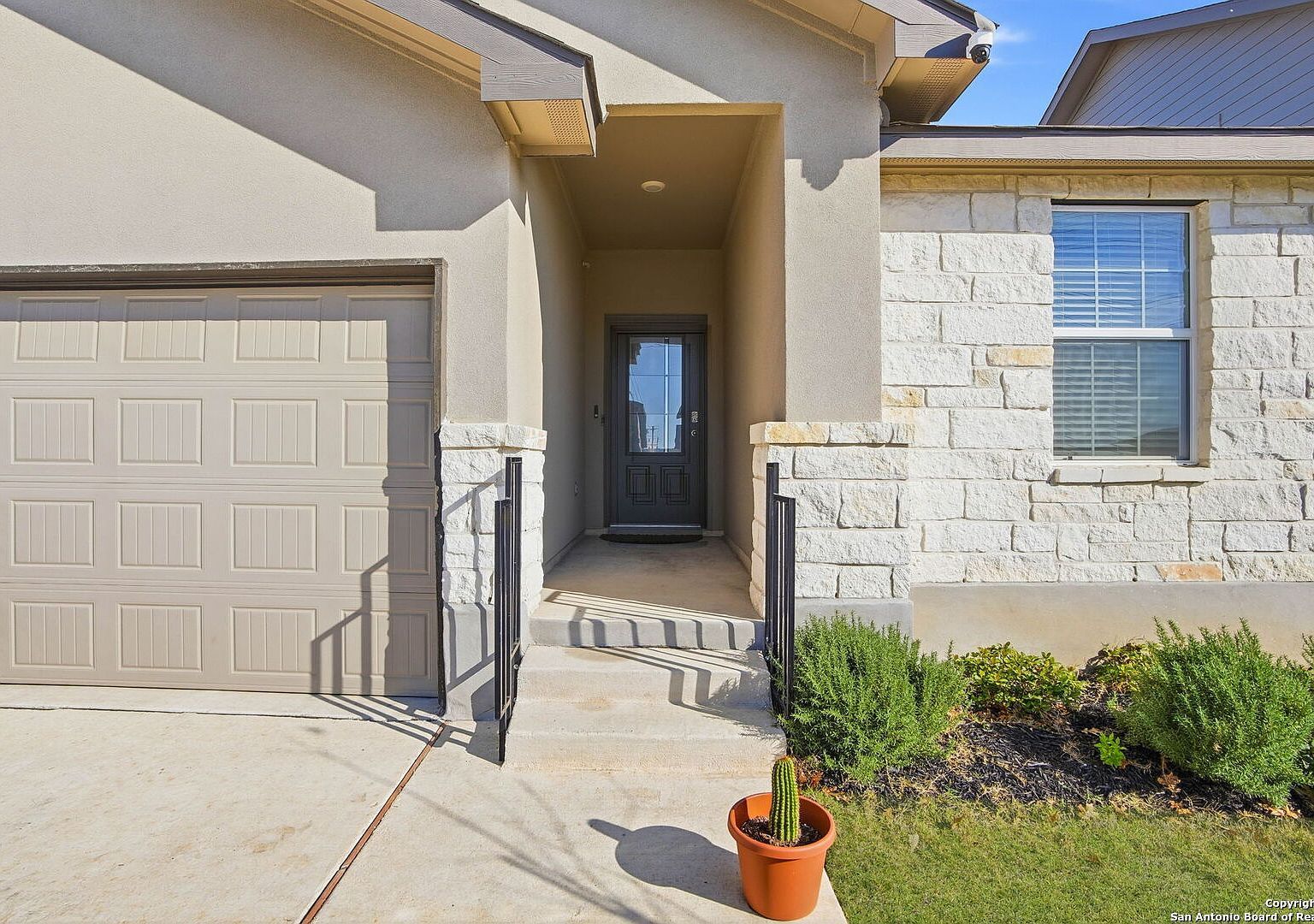 2938 Wentwood Run San Antonio, TX 78245 - Thumbnail 3