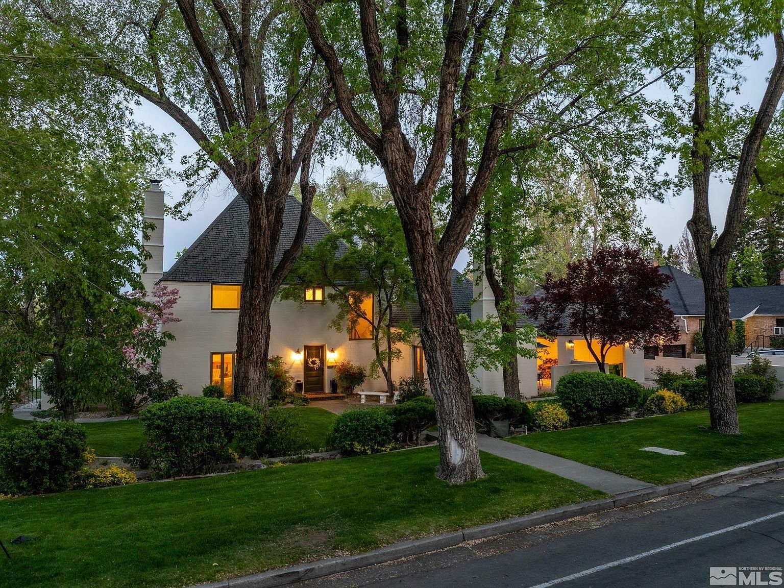 820 Marsh Ave Reno, NV 89509 - Thumbnail 3