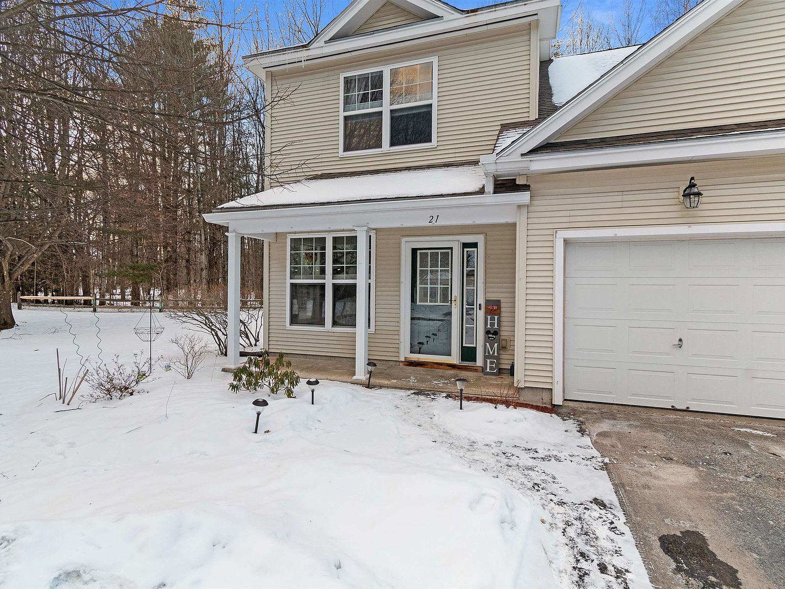 21 Irene Ave Essex Junction, VT 05452 - Thumbnail 3