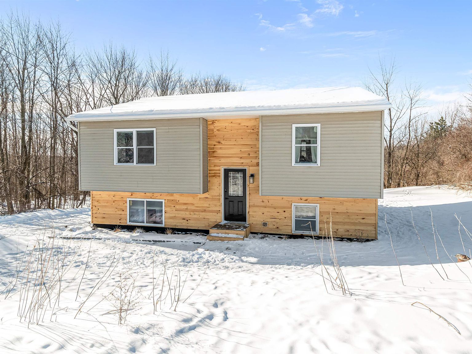 5023 Ethan Allen Hwy Saint Albans, VT 05478 - Thumbnail 3