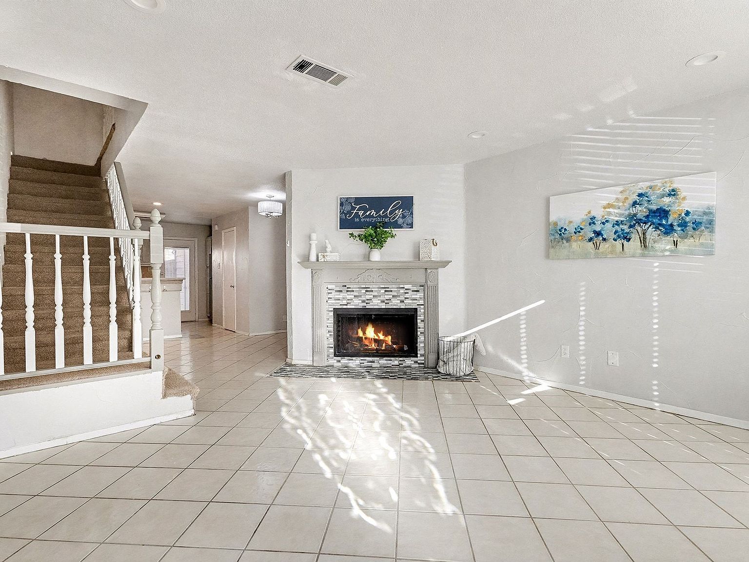 617 Carriagehouse Ln APT 3E Garland, TX 75040 - Thumbnail 3