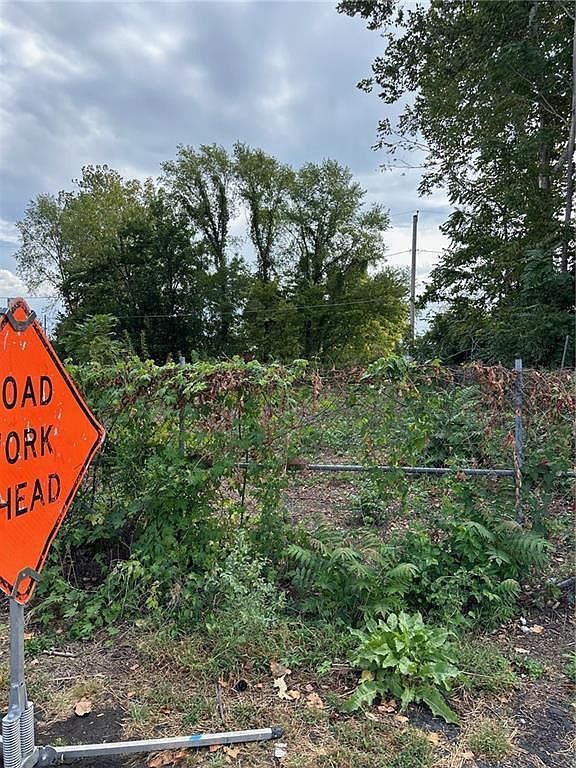 1027 N Agnes Ave Kansas City, MO 64120 - Thumbnail 3