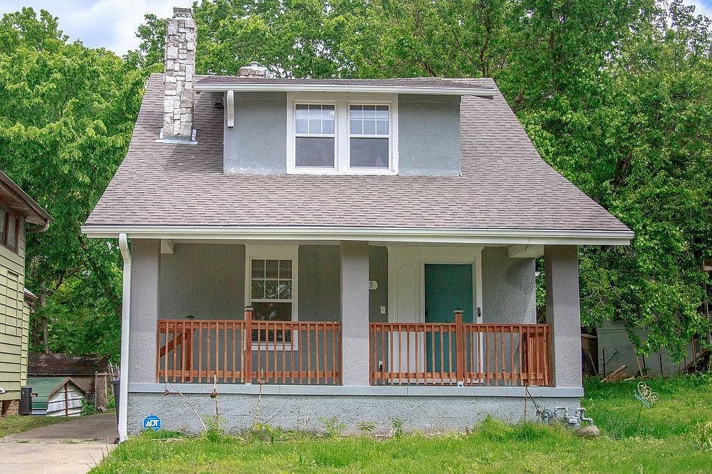 2923 Parkwood Blvd Kansas City, KS 66104 - Thumbnail 3