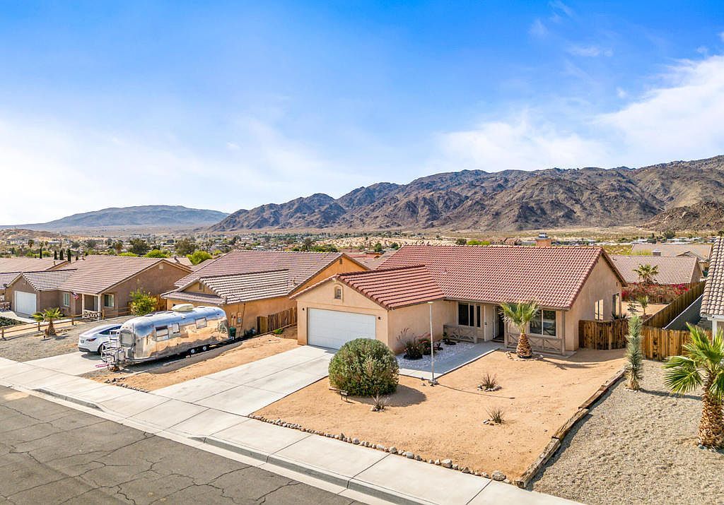 71557 Sun Valley Dr Twentynine Palms, CA 92277 - Thumbnail 3