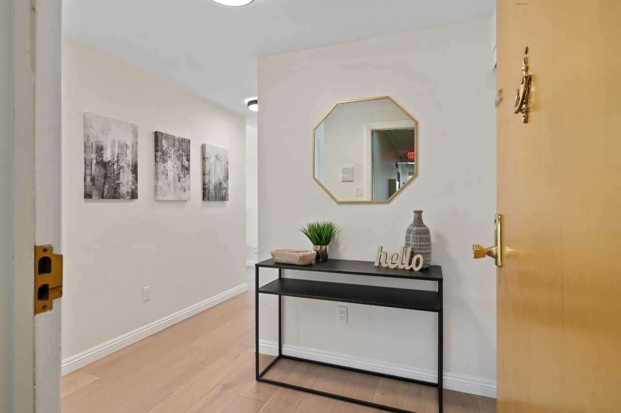 225 Virginia Avenue Unit #PH-C, San Mateo, CA, 94402 - Thumbnail 3