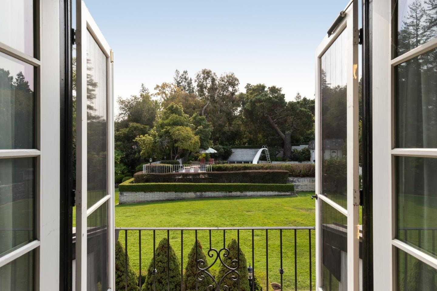 325 Ascot Road, Hillsborough, CA, USA, 94010 - Thumbnail 3