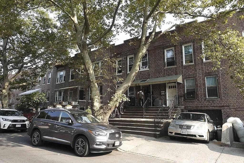 775 48th St Brooklyn, NY 11220 | Multi Family