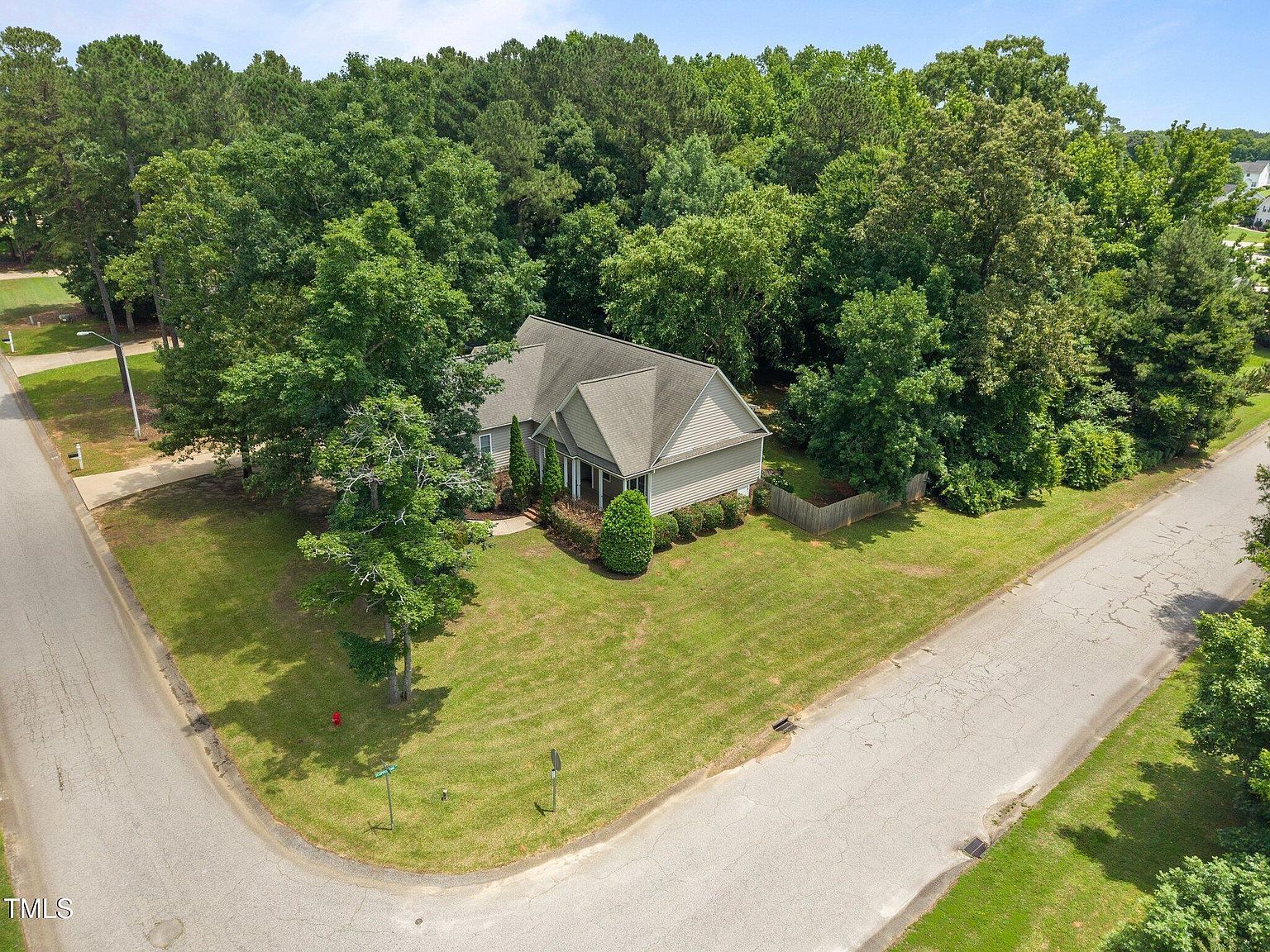 44 Supreme Dr Lillington, NC 27546 - Thumbnail 3