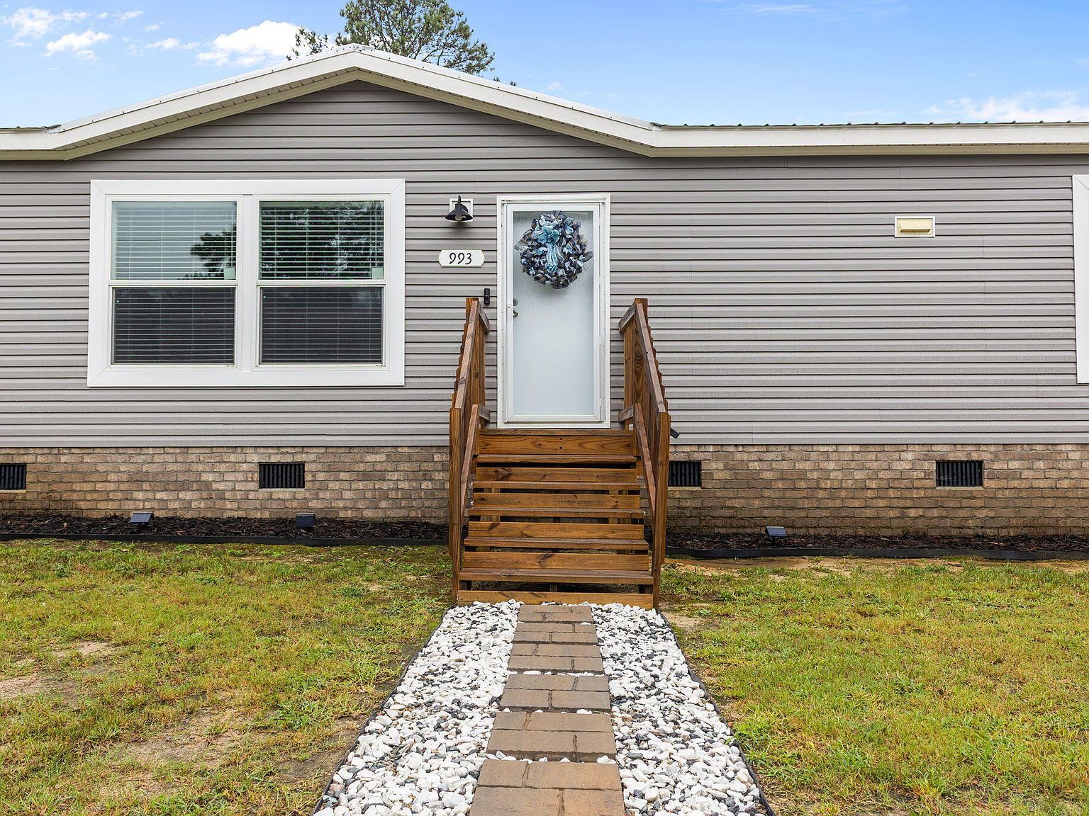 993 Grameta Ln Lillington, NC 27546 - Thumbnail 3