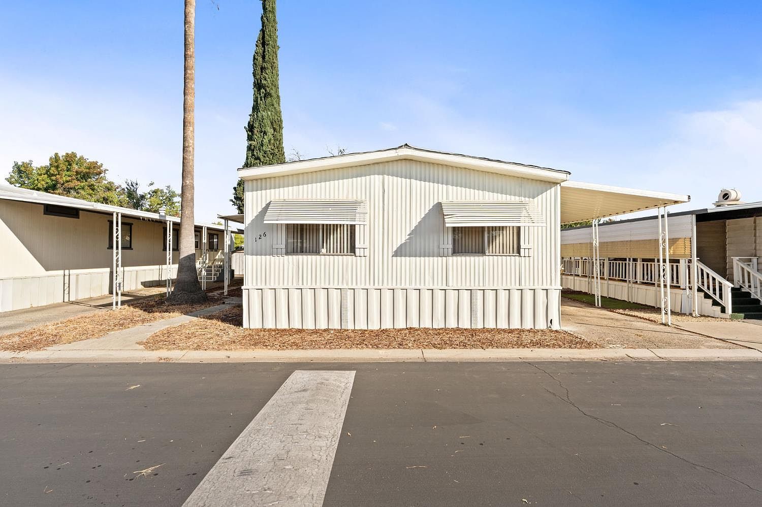 336 E Alluvial Ave SPACE 126 Fresno, CA 93720 - Thumbnail 3