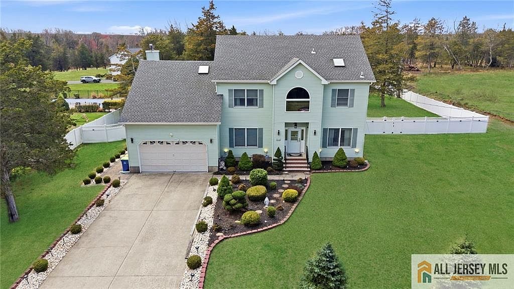 66 Gates Rd Somerset, NJ 08873 - Thumbnail 3