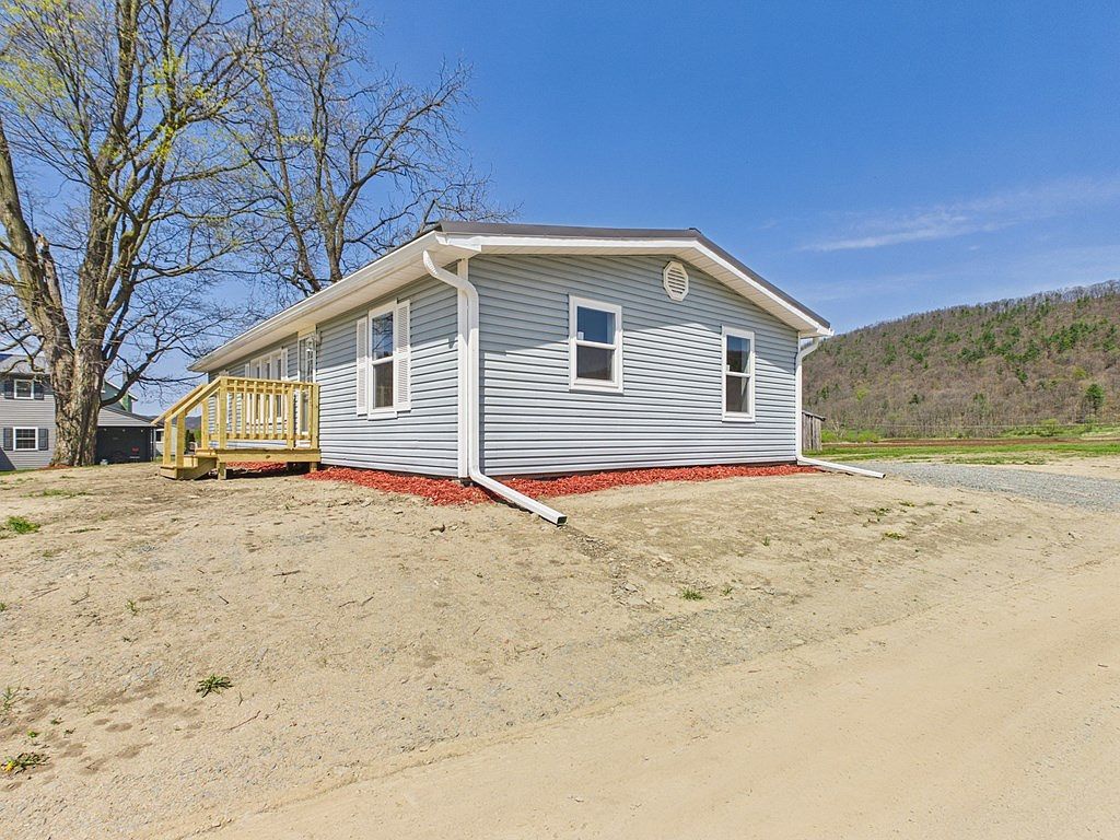 5530 Sheshequin Rd Ulster, PA 18850 - Thumbnail 3