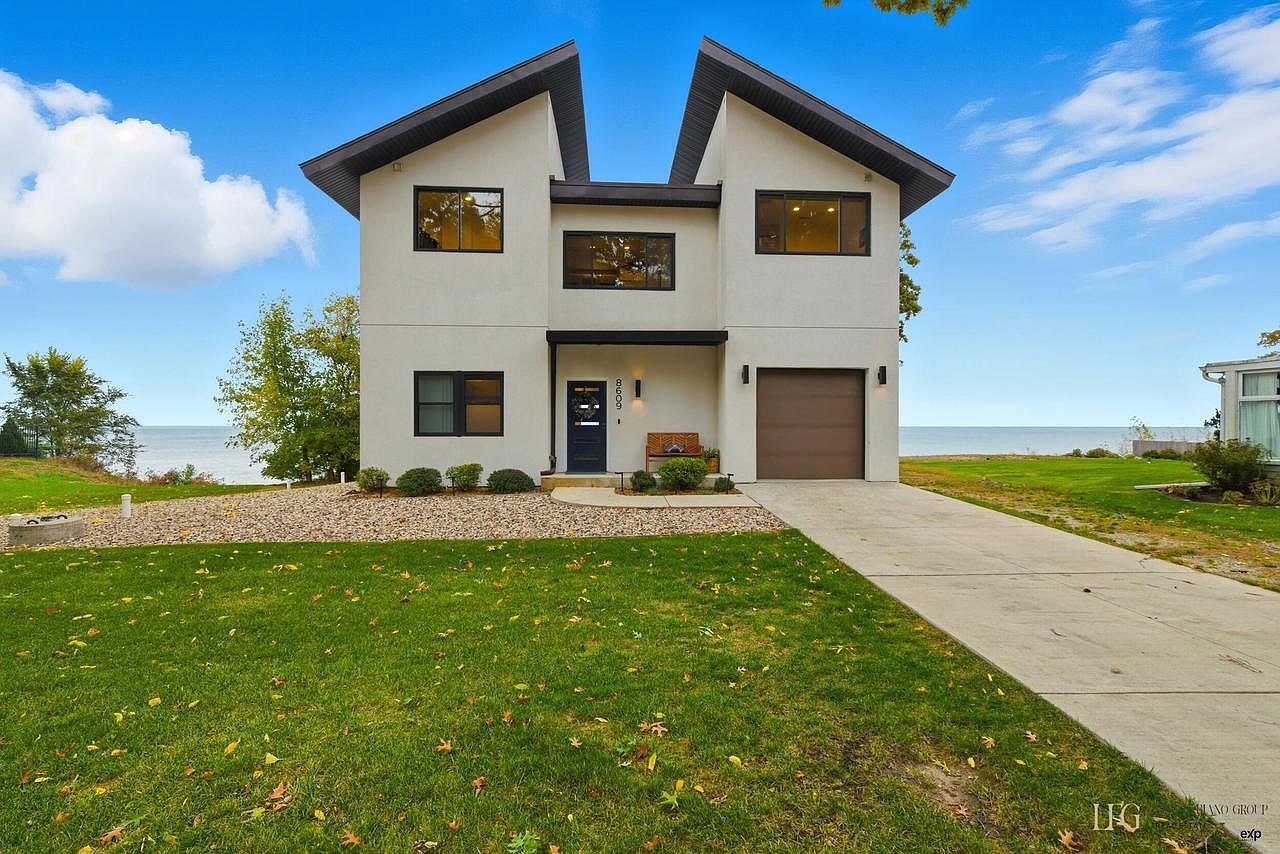 8609 Lakeshore Dr Pleasant Prairie, WI 53158 - Thumbnail 3