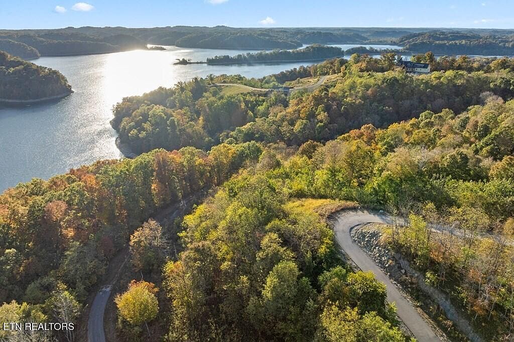 Crappie Ln Hilham, TN 38568 - Thumbnail 3