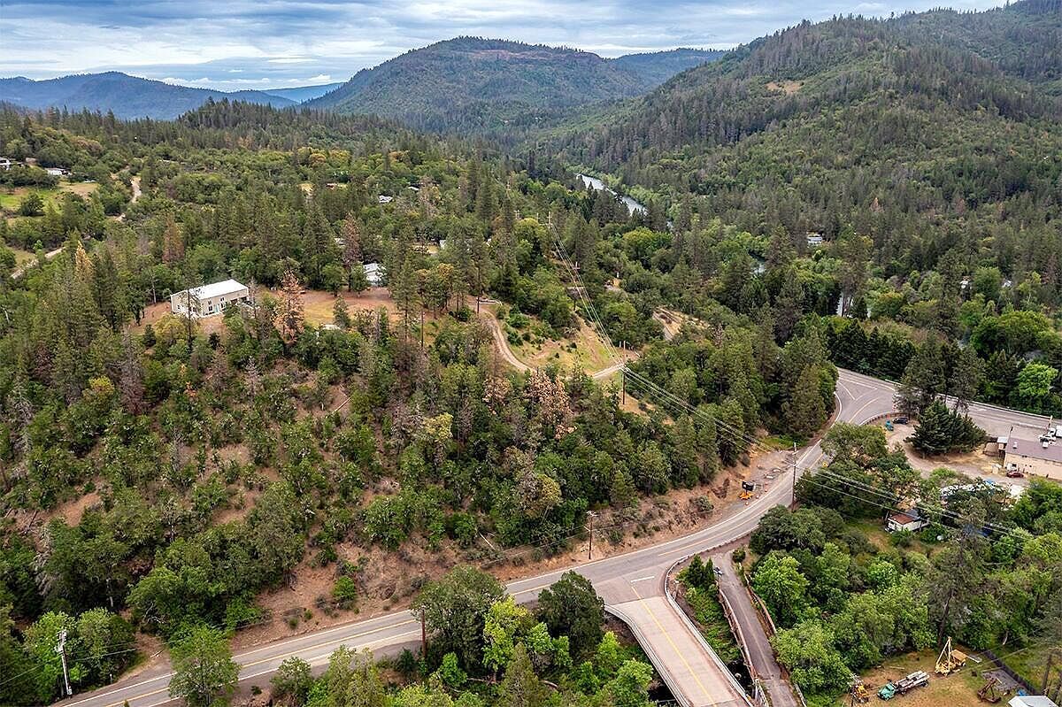 24269 Highway 62 Trail, OR 97541 - Thumbnail 3