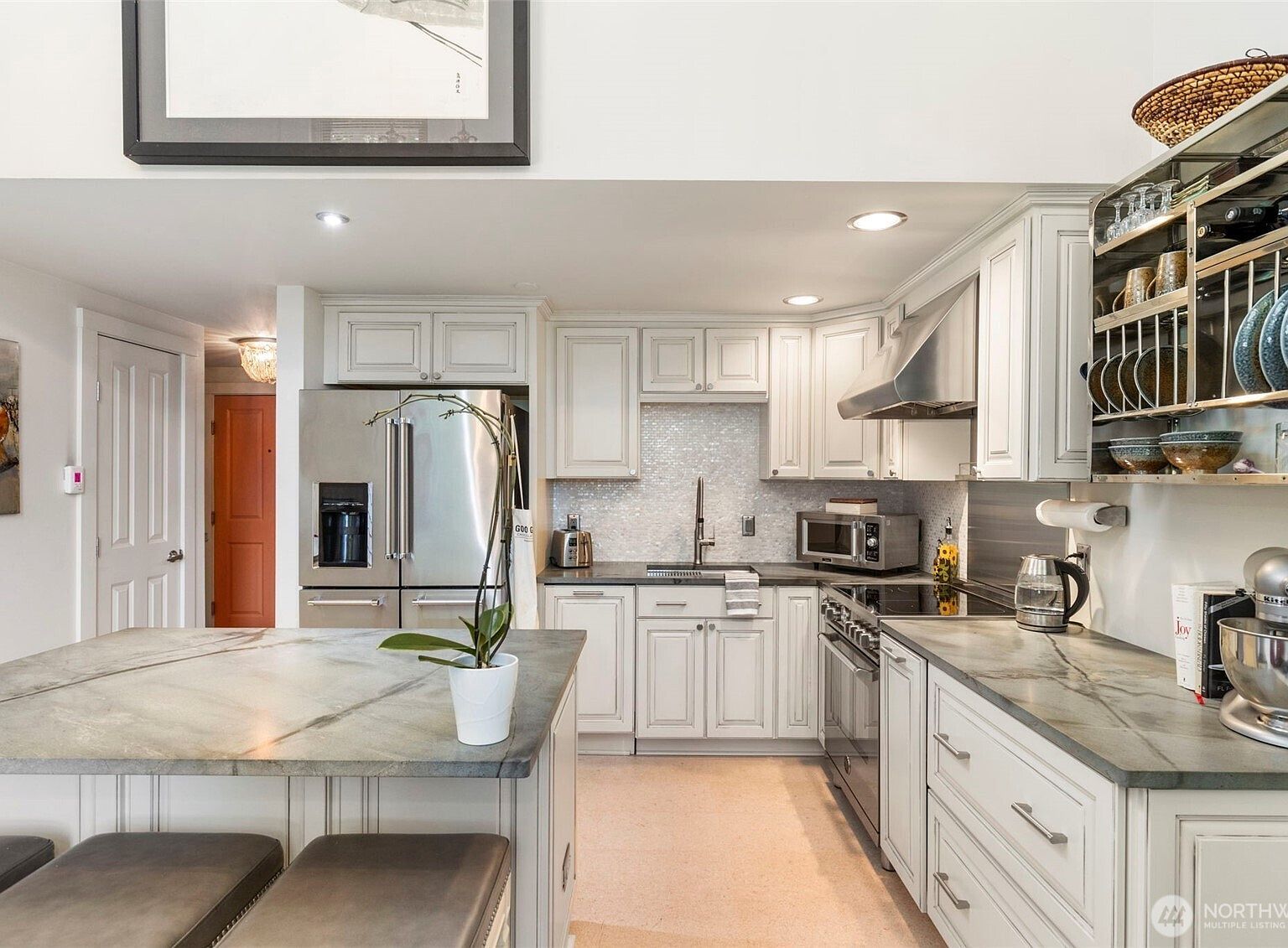 842 Washington St APT 203 Port Townsend, WA 98368 - Thumbnail 3