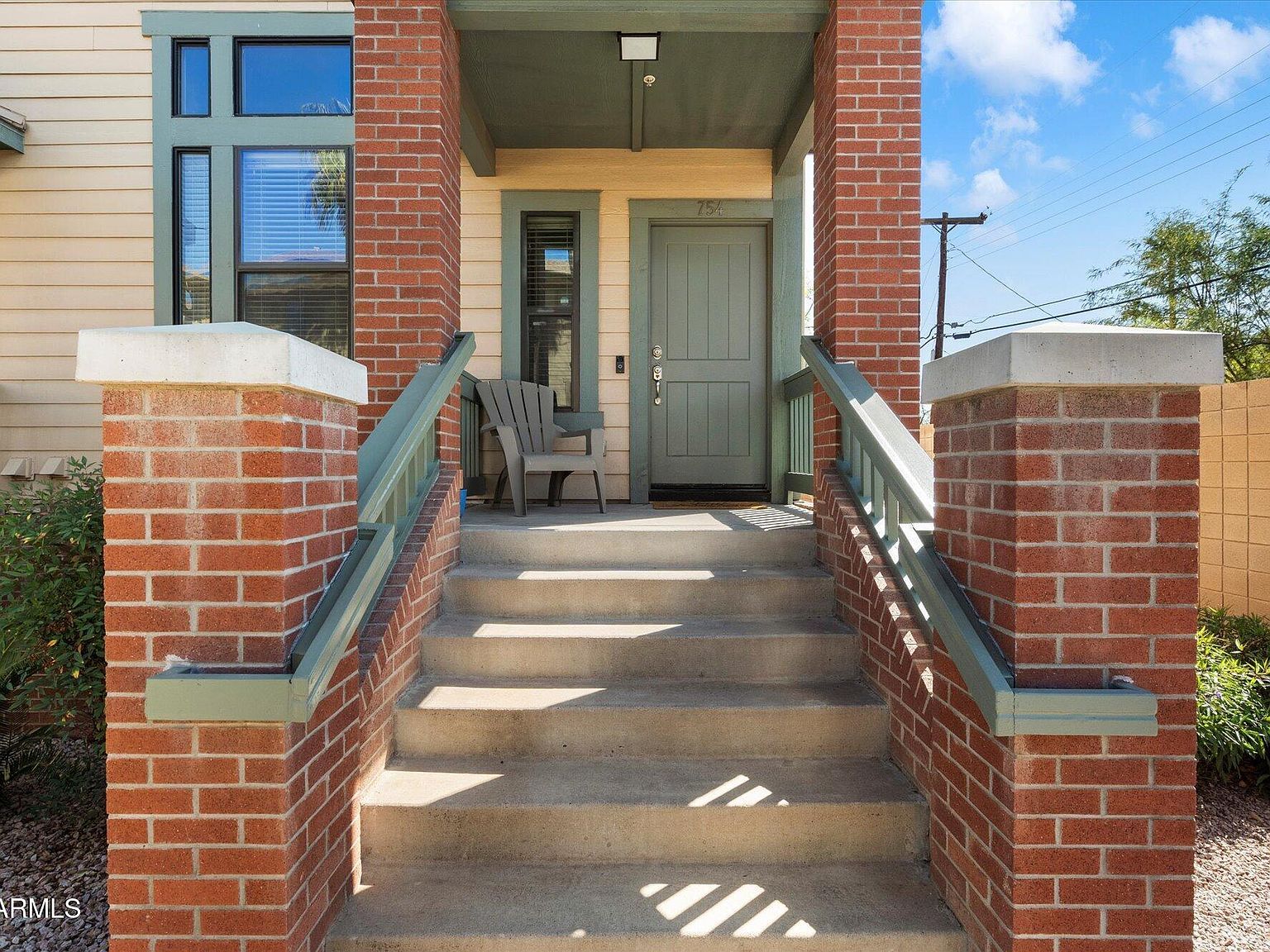 754 S Beck Ave Tempe, AZ 85281 - Thumbnail 3