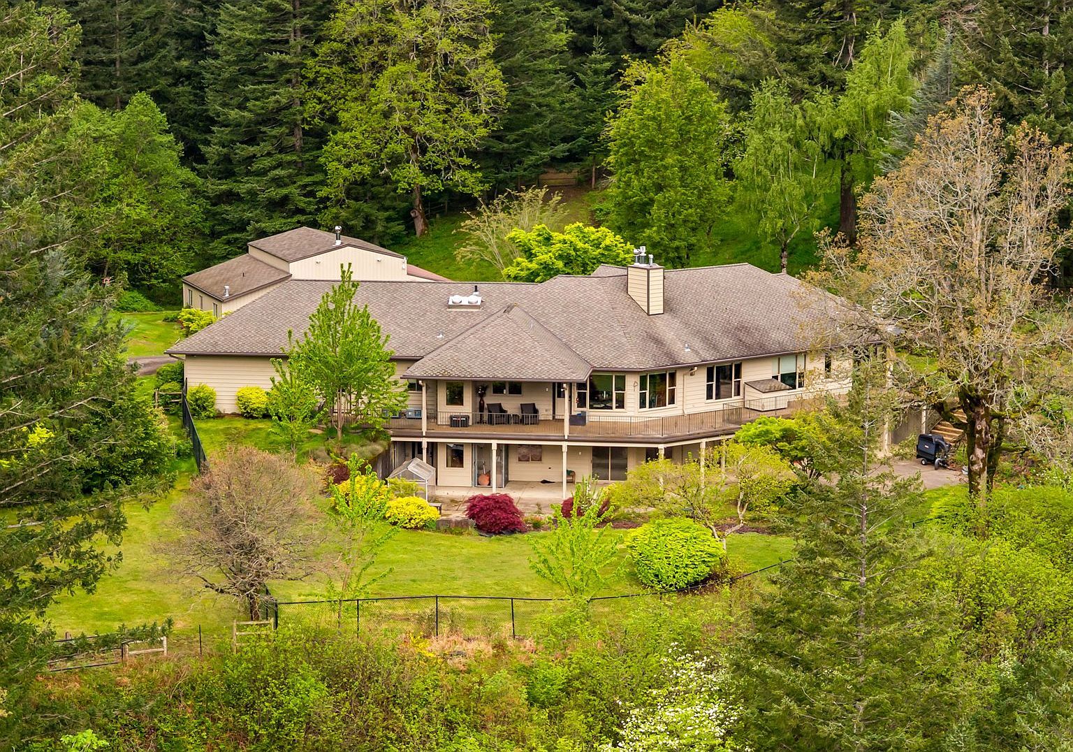 262 E Beacon Highland Rd Stevenson, WA 98648 - Thumbnail 3