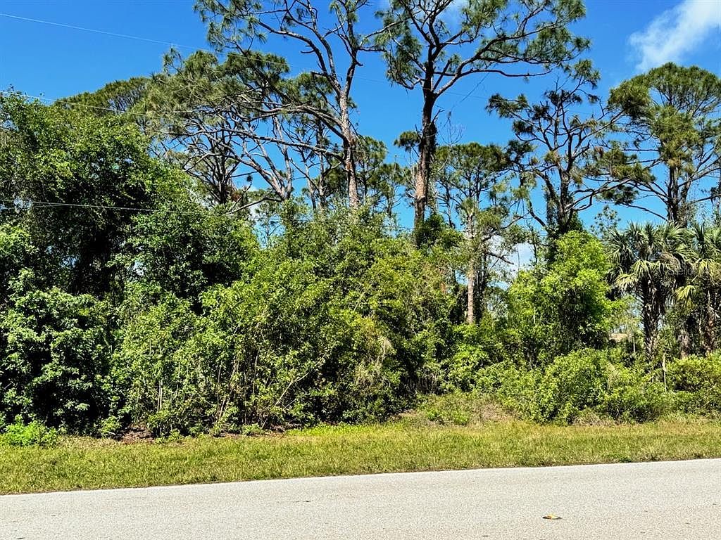 1303 Jacobs St LOT 15 Pt Charlotte, FL 33953 - Thumbnail 3