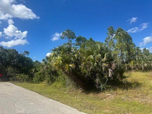 E Hallmark Blvd LOT 4 North Pt, FL 34288 - Thumbnail 3