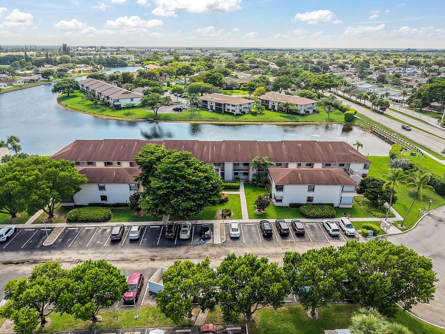 9563 W McNab Rd #206 Tamarac, FL 33321 - Thumbnail 3