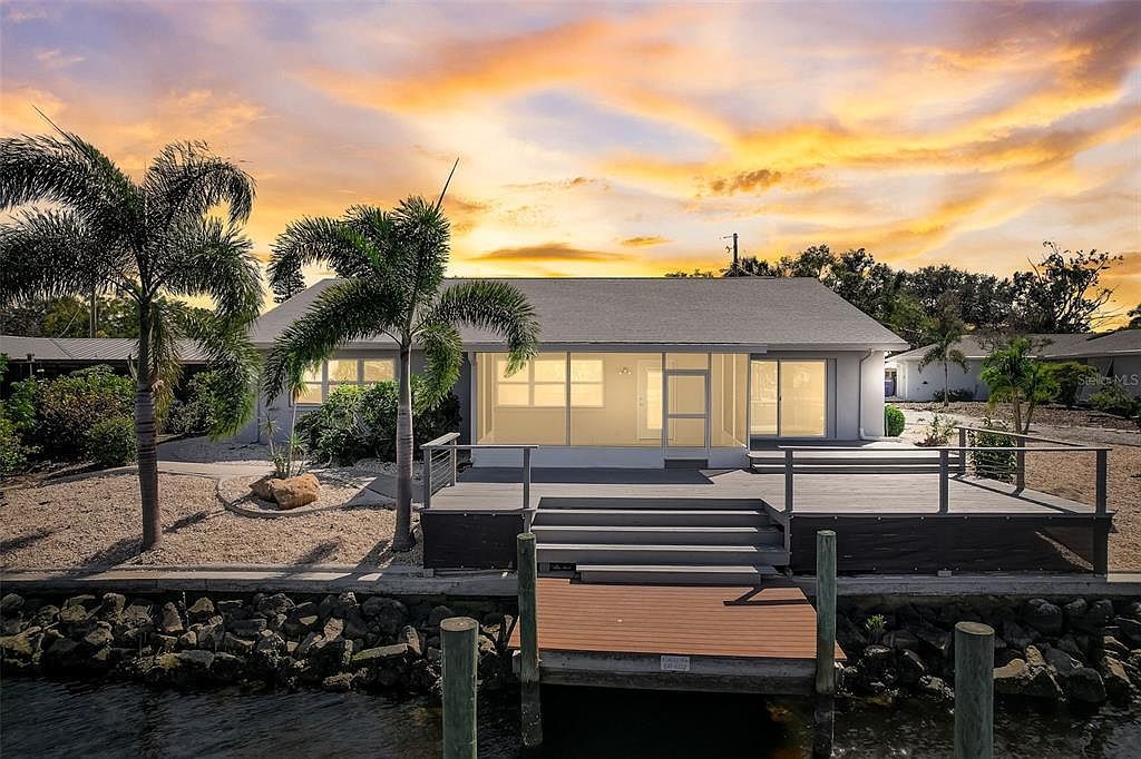 805 Leisey Cir Ruskin, FL 33570 - Thumbnail 3