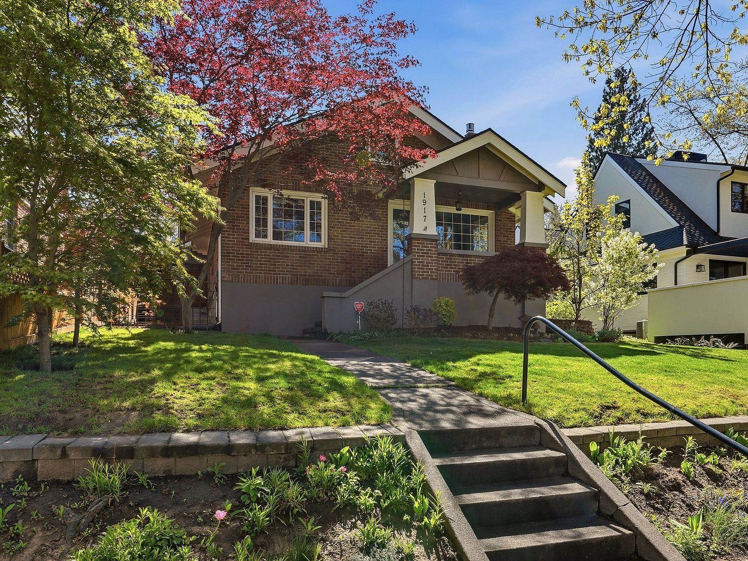 1917 S Stevens St Spokane, WA 99203 - Thumbnail 3