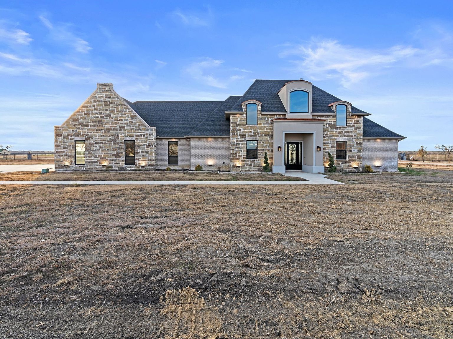 1411 Greyridge Ter Midlothian, TX 76065 - Thumbnail 3