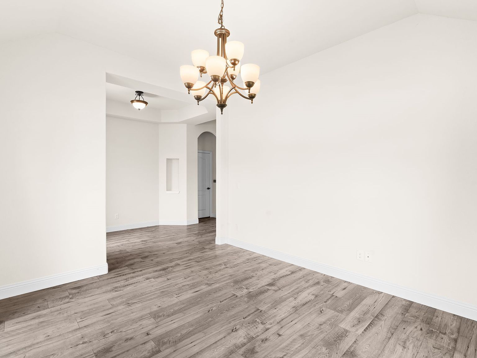 190 Half Moon Dr Waxahachie, TX 75165 - Thumbnail 3