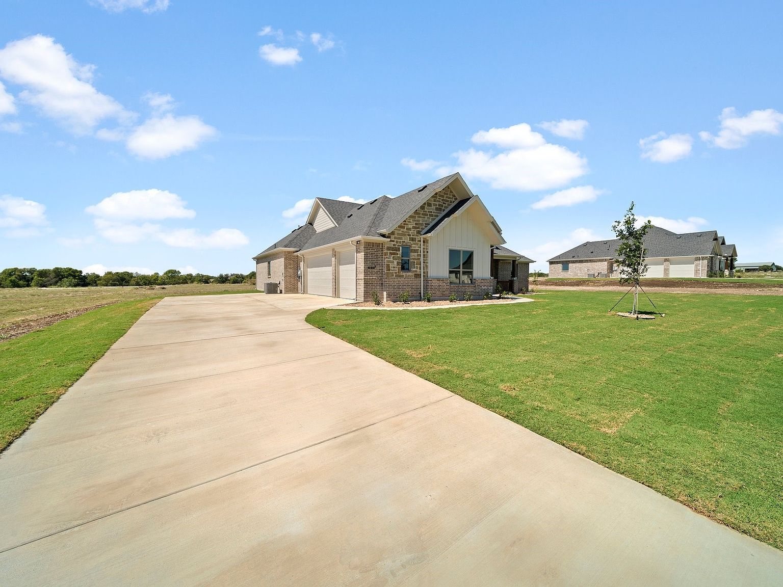 431 Paradise Ridge Dr Waxahachie, TX 75167 - Thumbnail 3