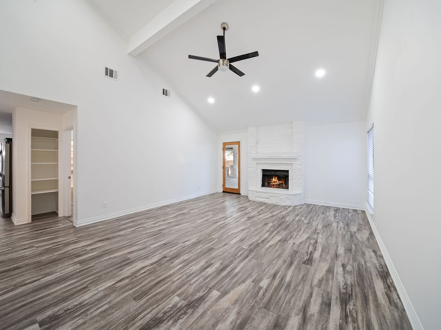 721 Keessee Dr Cedar Hill, TX 75104 - Thumbnail 3