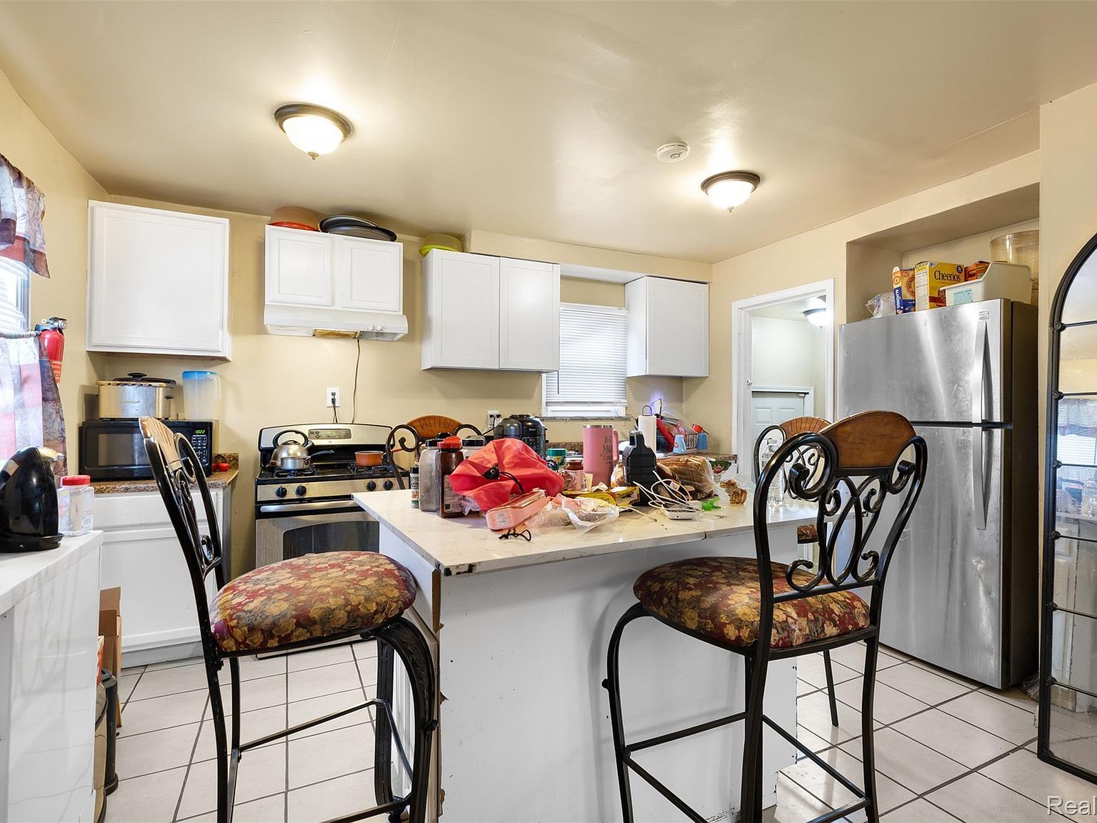 18468 Winthrop St Detroit, MI 48235 - Thumbnail 3