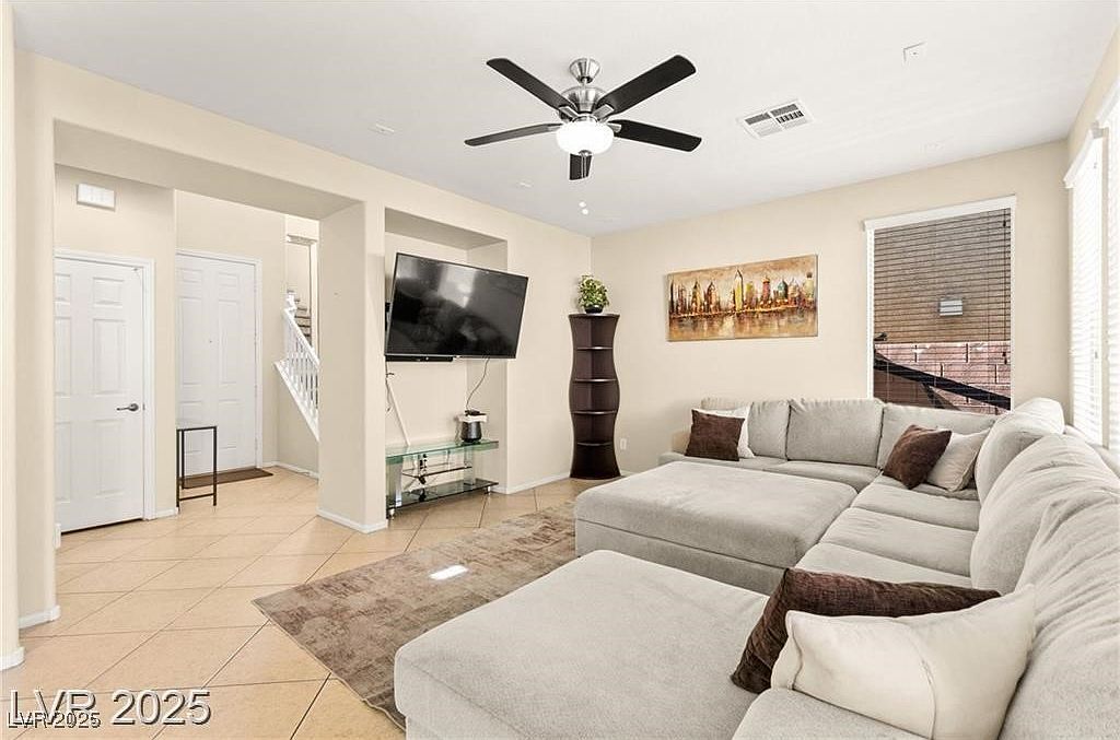 10568 Peach Creek St Las Vegas, NV 89179 - Thumbnail 3