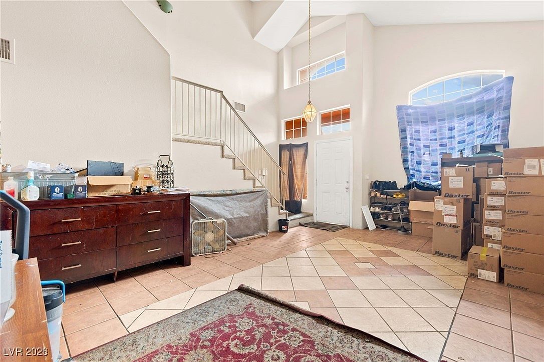 8124 Kokoma Dr Las Vegas, NV 89128 - Thumbnail 3