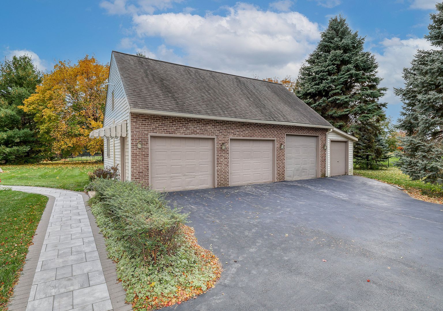 41W801 Northway Dr Elburn, IL 60119 - Thumbnail 3