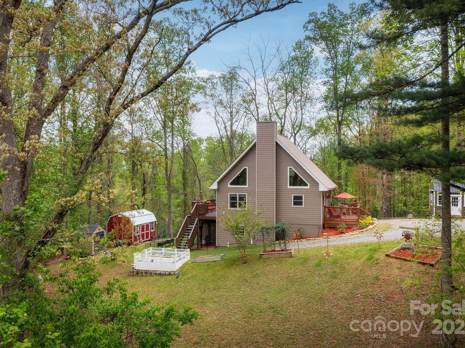 69 Heslar Way Marshall, NC 28753 - Thumbnail 3