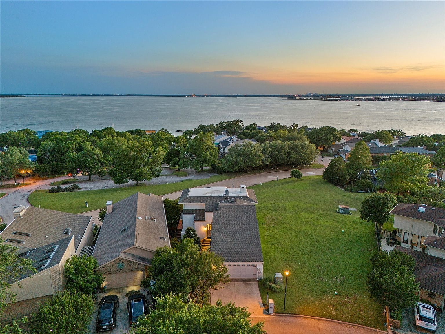 435 Columbia Dr Rockwall, TX 75032 - Thumbnail 3