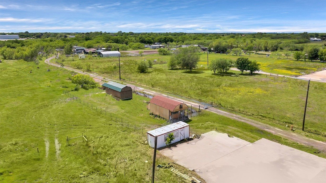 15457 State Highway 205 Terrell, TX 75160 - Thumbnail 3