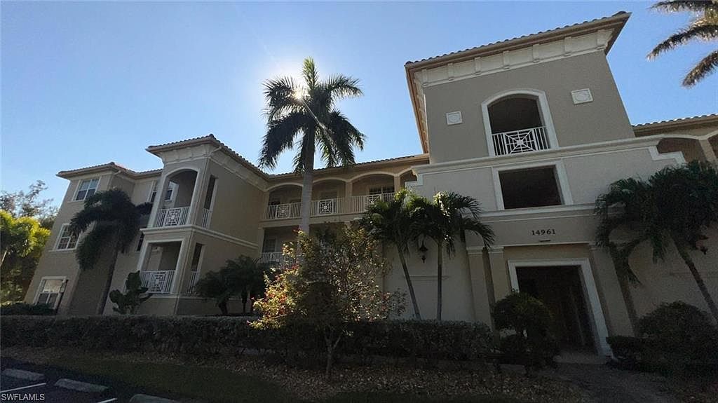 14981 Reflection Key Cir APT 313 Fort Myers, FL 33907 - Thumbnail 3