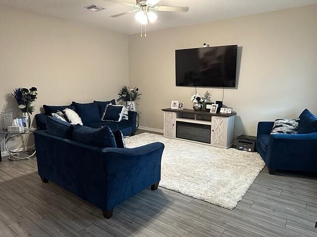 1712 Celebration Dr Fort Pierce, FL 34947 - Thumbnail 3