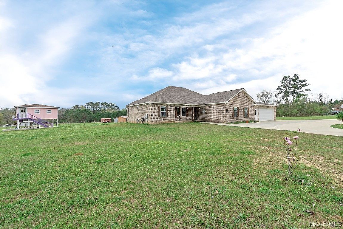 955 S County Road 33 Ashford, AL 36312 - Thumbnail 3