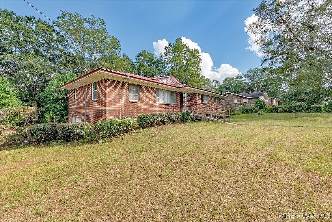 1118 Dellwood Ave Dothan, AL 36303 - Thumbnail 3