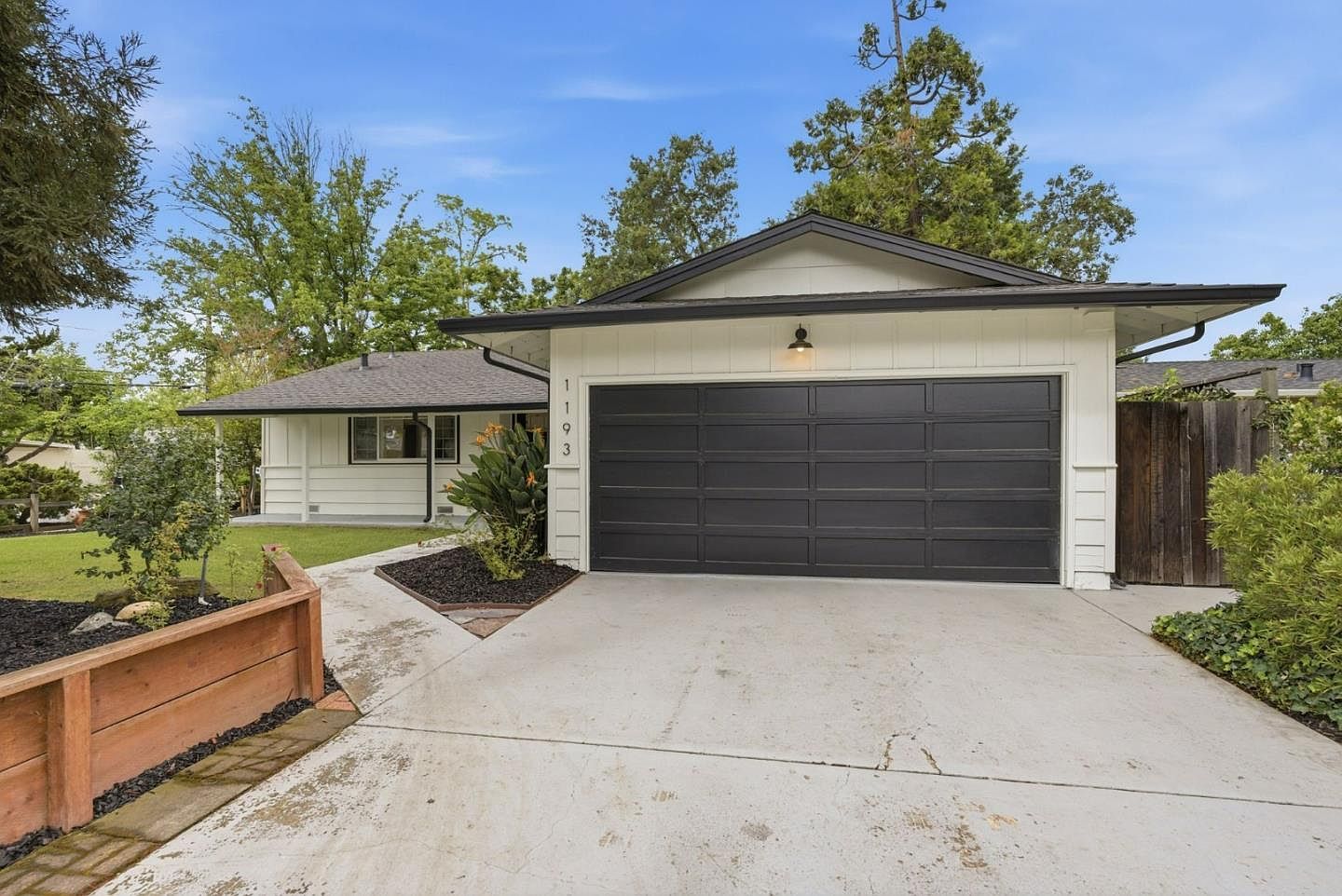 1193 Redoaks Dr San Jose, CA 95128 - Thumbnail 3