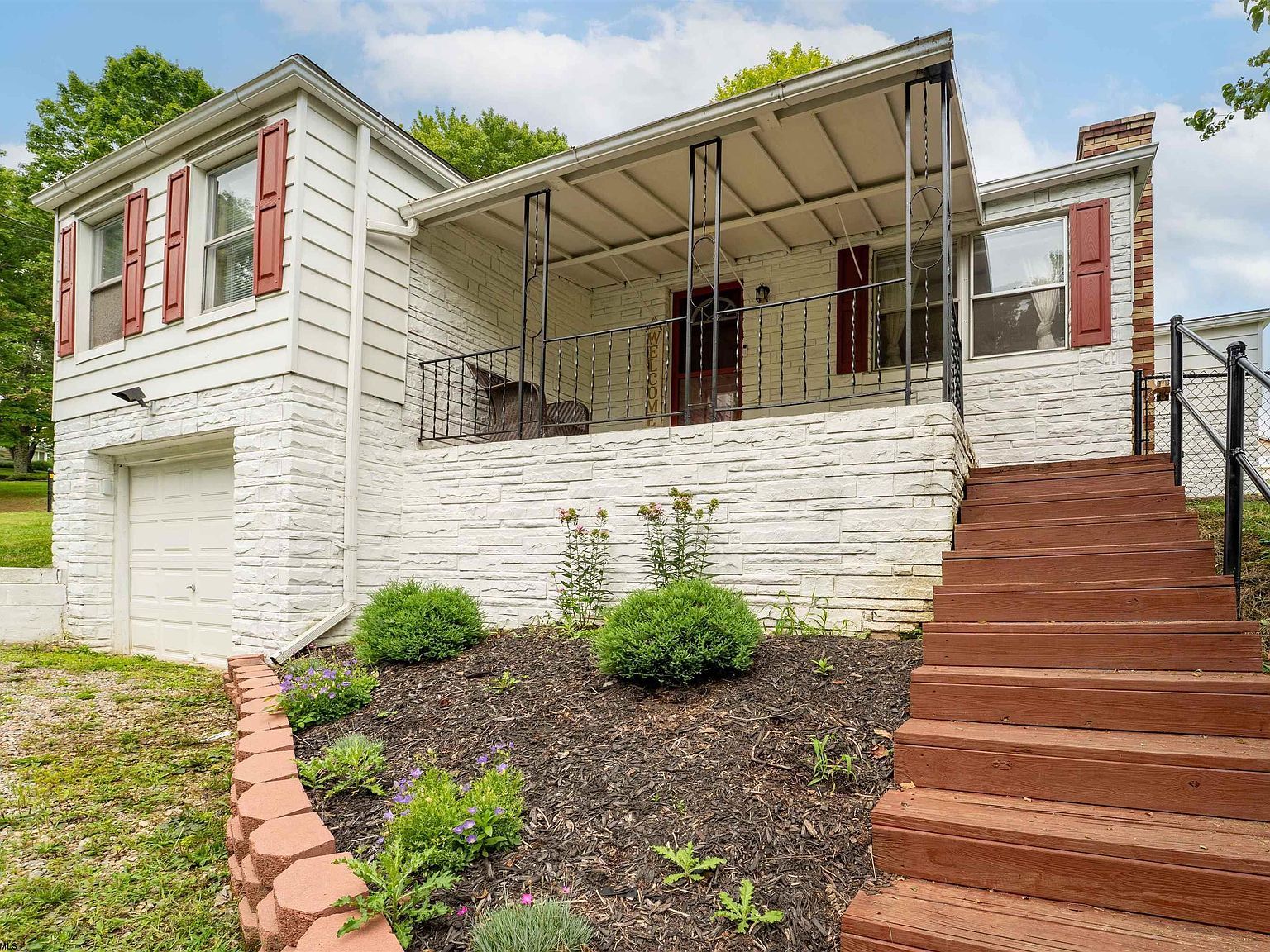 2120 Davis St Fairmont, WV 26554 - Thumbnail 3