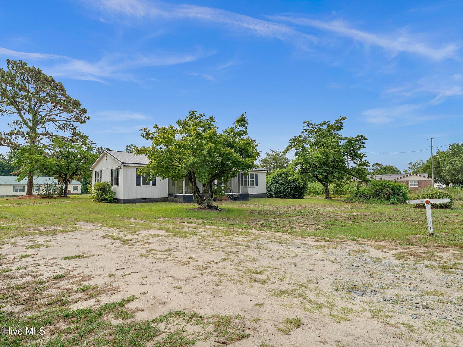 10027 Garland Highway Clinton, NC 28328 - Thumbnail 3