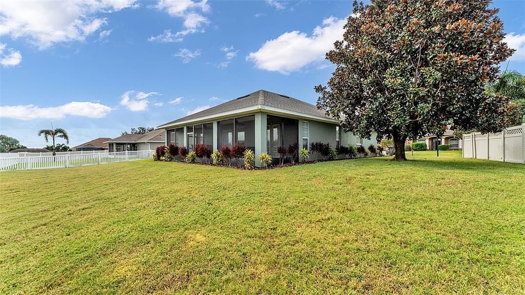 730 Country Walk Cv Eagle Lake, FL 33839 - Thumbnail 3